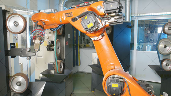 打磨<a href='http://www.wtzq.com.cn' target='_blank'><u>機器人工作站</u></a>2